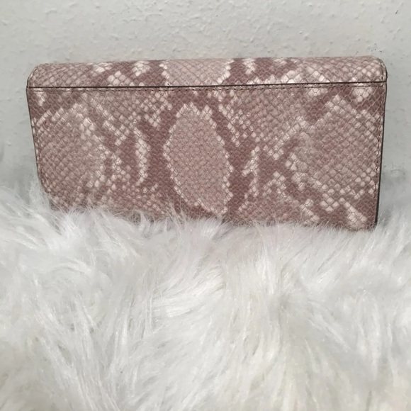 Kors, Michael Python Wallet - Picture 5 of 5